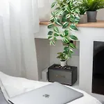 Ctrl Alt Retreat Апартаменты *