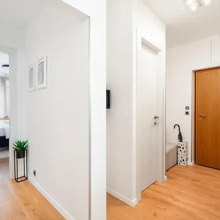 Apartment Ctrl Alt Retreat - 4 Star And Parking *